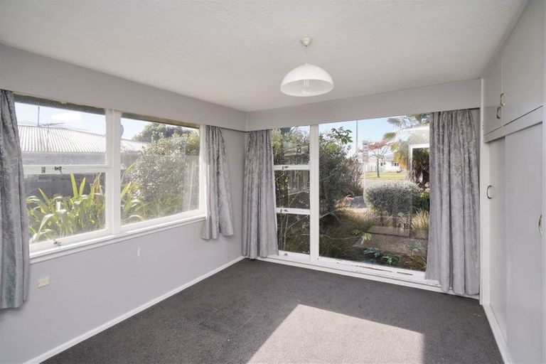 Photo of property in 775 Main North Road, Belfast, Christchurch, 8051