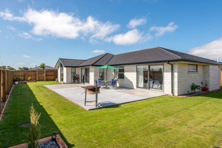 Photo of property in 4 Haymakers Crescent, Rolleston, 7614