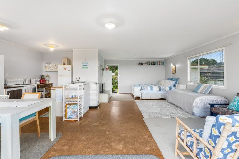 Photo of property in 38 Kon Tiki Road, Whiritoa, Whangamata, 3691