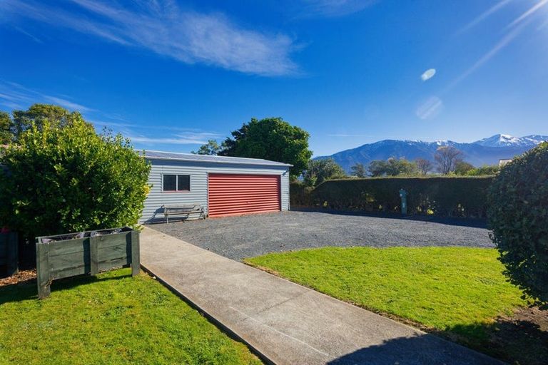 Photo of property in 127 Beach Road, Kaikoura, 7300