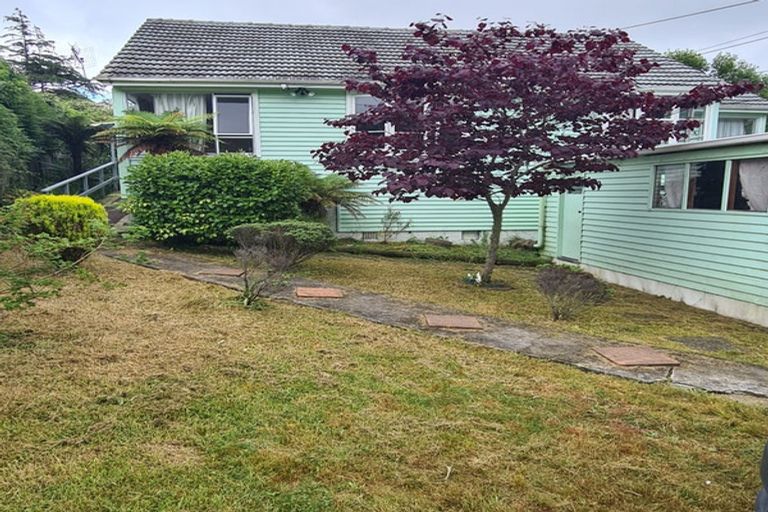 Photo of property in 115 Judd Crescent, Naenae, Lower Hutt, 5011