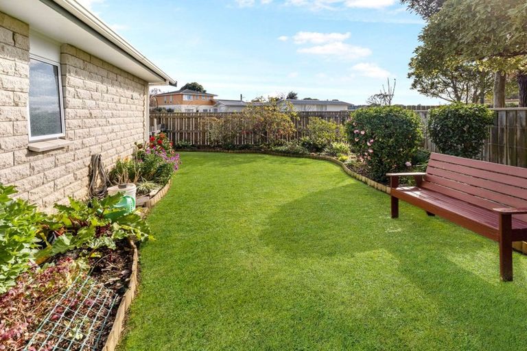 Photo of property in 1a Mcdonald Place, Marton, 4710