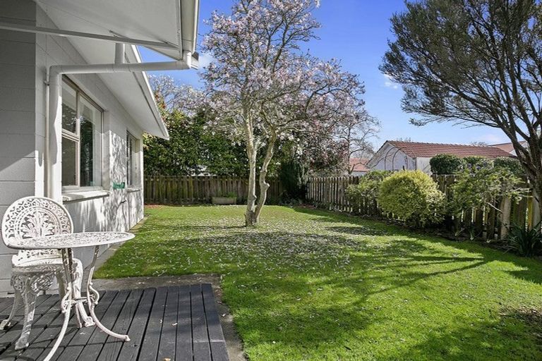 Photo of property in 80 Princes Street, Cambridge, 3434