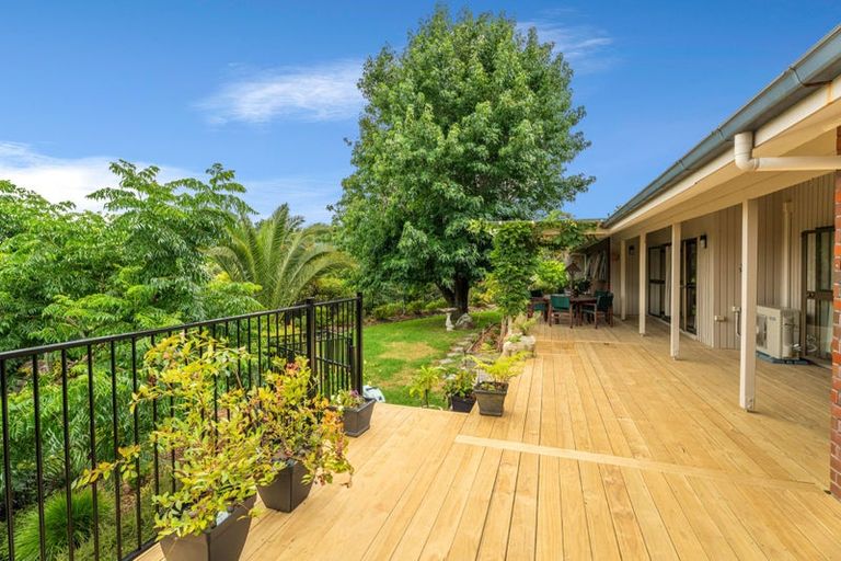 Photo of property in 253 Whitford Road, Shamrock Park, Howick, 2571
