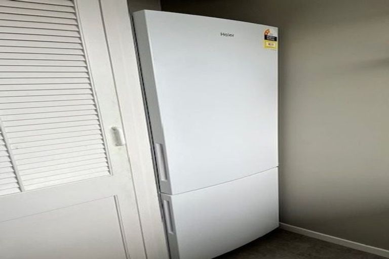 Photo of property in 1/744 Te Atatu Road, Te Atatu Peninsula, Auckland, 0610