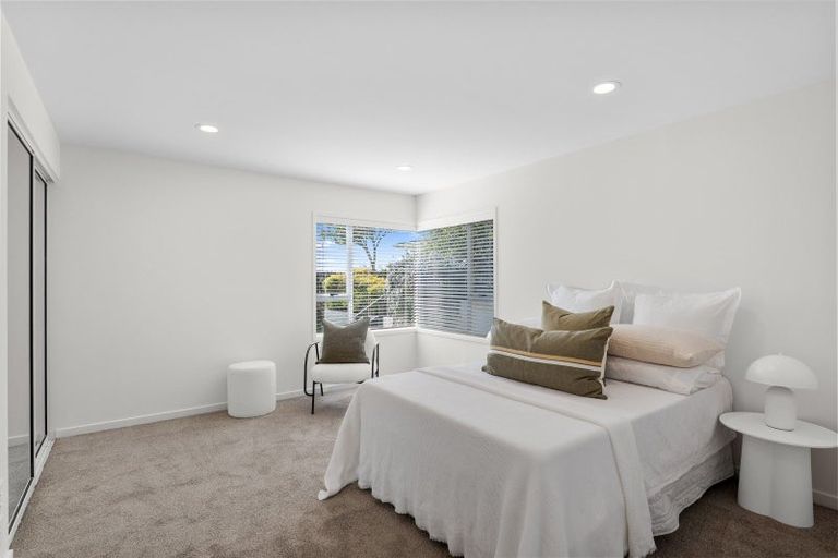 Photo of property in 2/79 Cannon Hill Crescent, Mount Pleasant, Christchurch, 8081