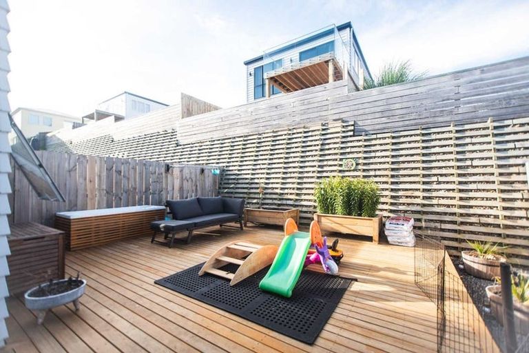 Photo of property in 71 Joseph Street, Flat Bush, Auckland, 2019