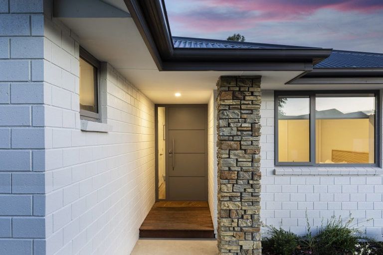 Photo of property in 9 Florin Place, Prebbleton, 7604