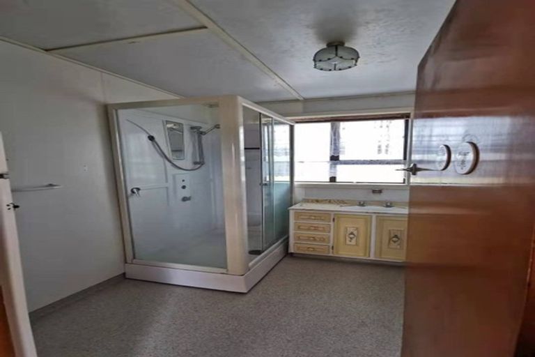 Photo of property in 18 Seymour Street, Hornby, Christchurch, 8042