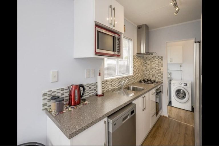 Photo of property in 13 Vogel Street, Levin, 5510