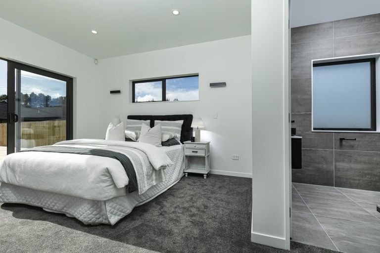 Photo of property in 6 Paihere Street, Huapai, 0810