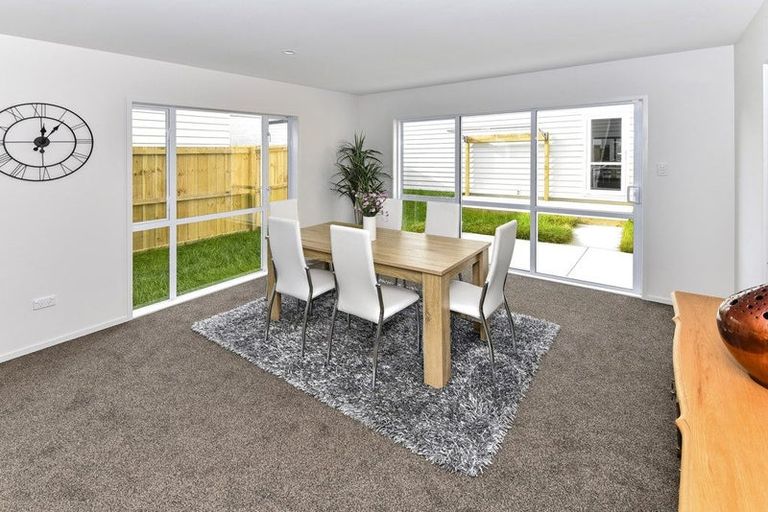 Photo of property in 35 Treestump Road, Takanini, 2112