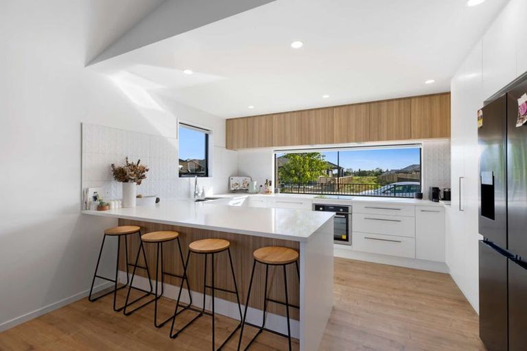 Photo of property in 11 Ellmers Street, Woodend, 7610