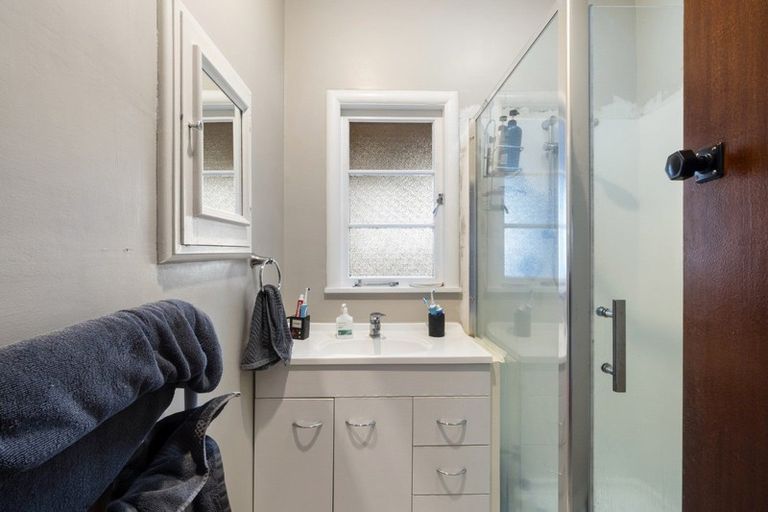 Photo of property in 57 Galloway Street, Hamilton East, Hamilton, 3216