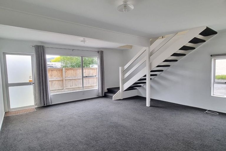 Photo of property in 3/21 Islington Street, Trentham, Upper Hutt, 5018