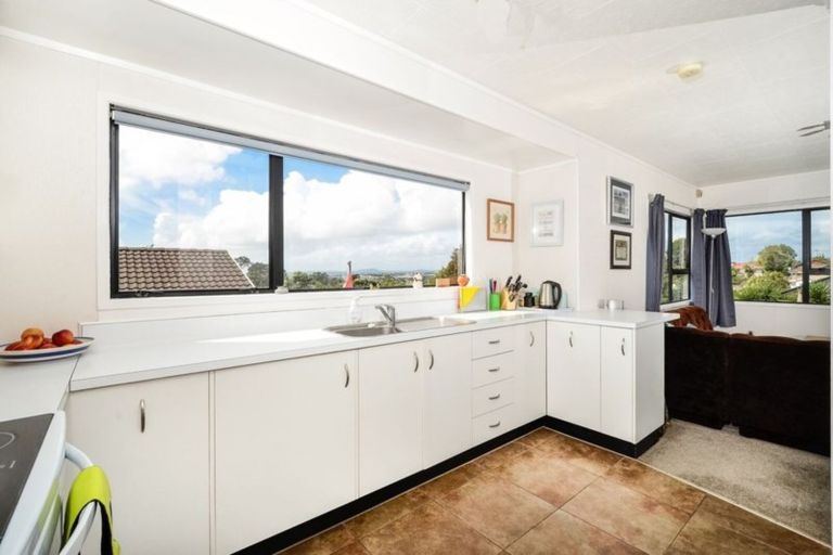 Photo of property in 137 Don Buck Road, Massey, Auckland, 0614