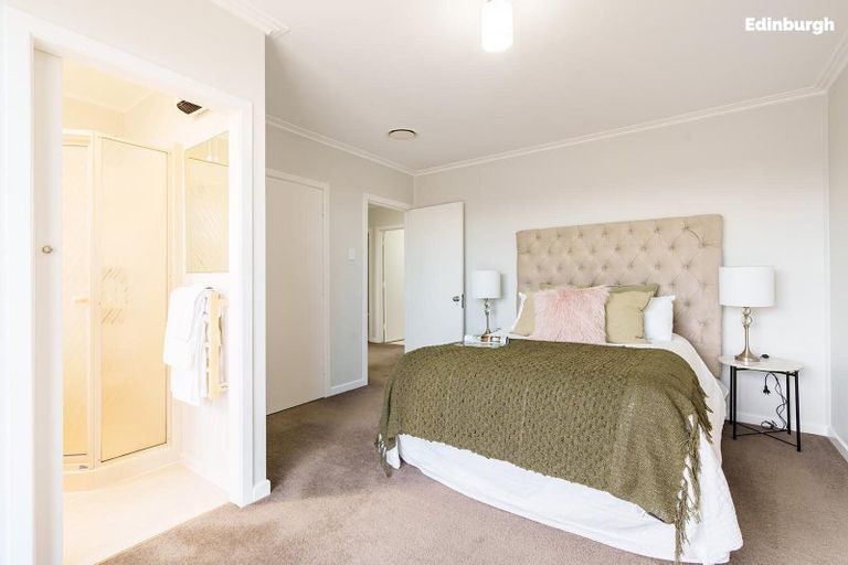 Photo of property in 45 Shandon Road, Vauxhall, Dunedin, 9013