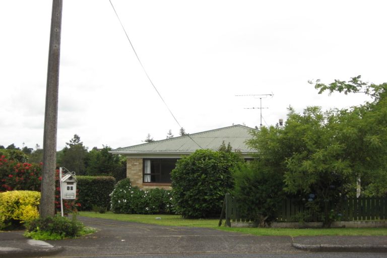 Photo of property in 10 Grierson Place, Pukekohe, 2120