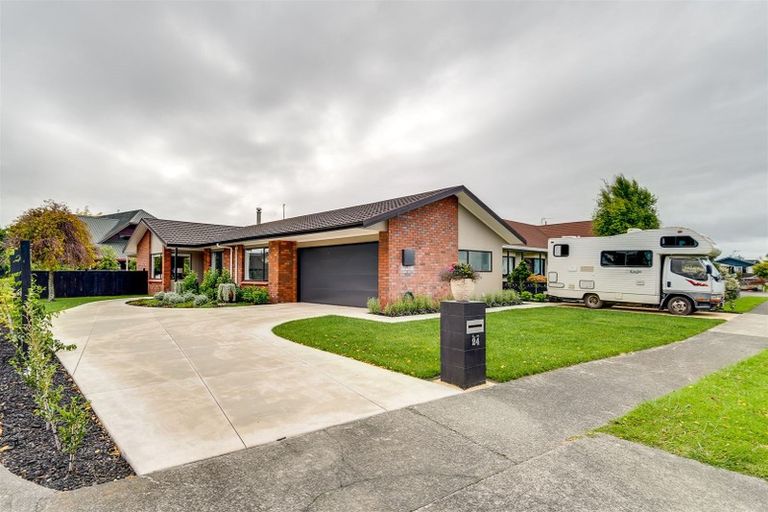 Photo of property in 24 Hetley Crescent, Taradale, Napier, 4112