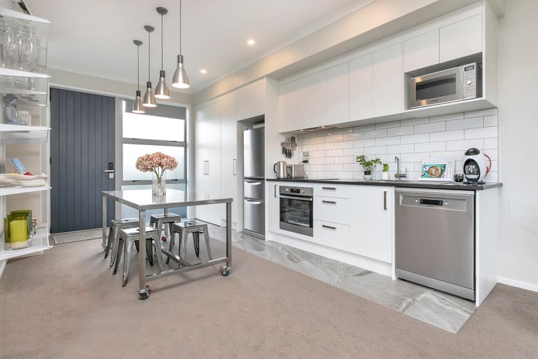 Photo of property in 24 Rangihina Road, Hobsonville, Auckland, 0616