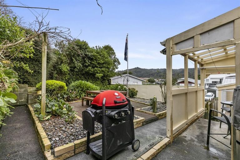 Photo of property in 41 Mcgowan Road, Wainuiomata, Lower Hutt, 5014