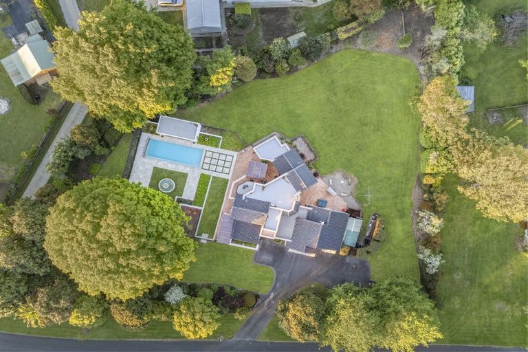 Photo of property in 203 Athlone Drive, Cambridge, 3434