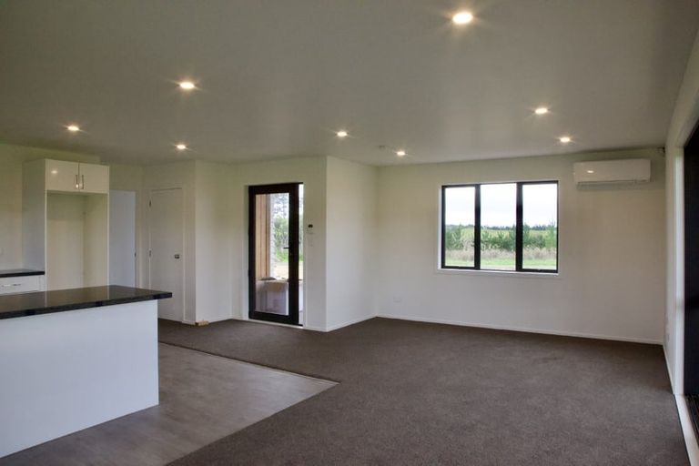 Photo of property in 20 Journeys End, Tapora, 0977