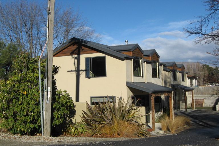 Photo of property in 49 Hedditch Street, Wanaka, 9305