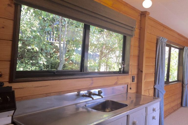 Photo of property in 99 Beauchamp Street, Karori, Wellington, 6012