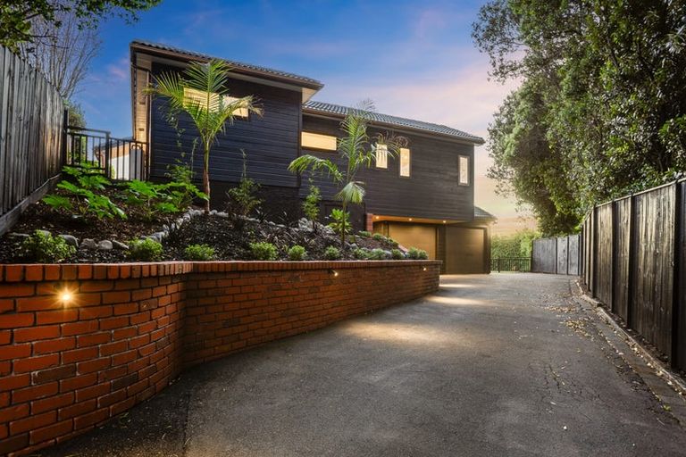 Photo of property in 77 Paremata Road, Paremata, Porirua, 5024