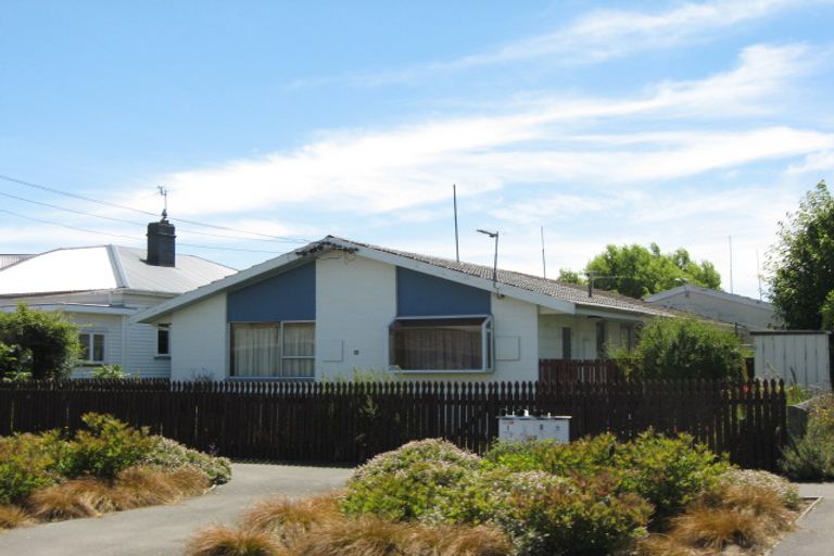 Photo of property in 1/45 Gresford Street, Edgeware, Christchurch, 8013