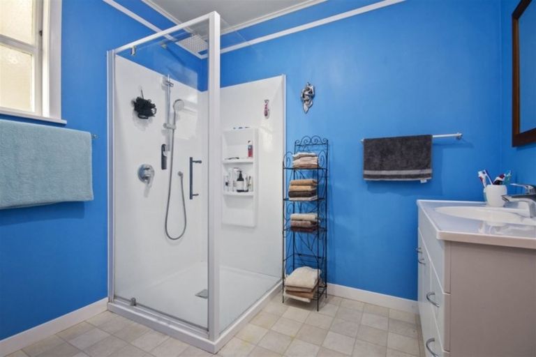 Photo of property in 11 Halberg Street, Papakura, 2110