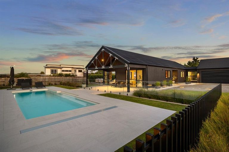 Photo of property in 81 Solan Drive, Waimauku, 0812