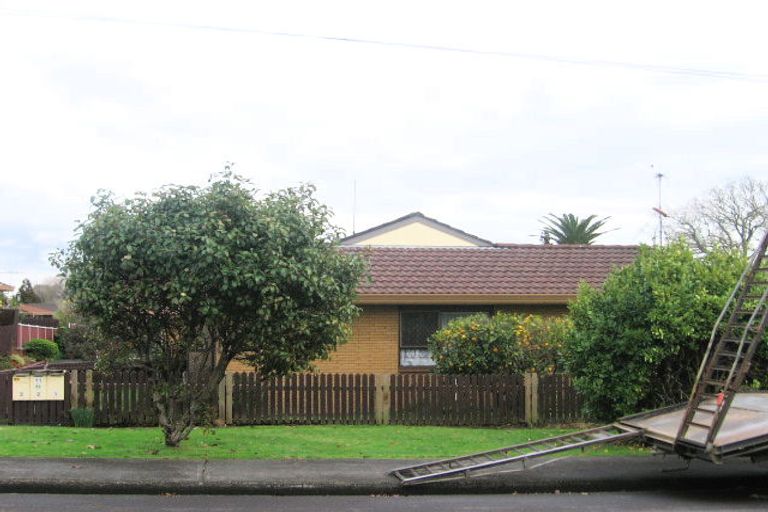 Photo of property in 3/11 Menary Street, Papakura, 2110