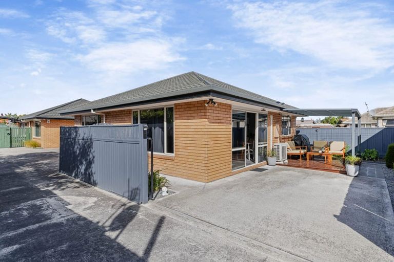 Photo of property in 69 Amyes Road, Hornby, Christchurch, 8042