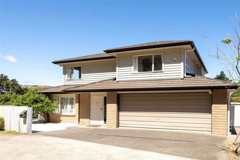 Photo of property in 19a Wantwood Grove, Churton Park, Wellington, 6037