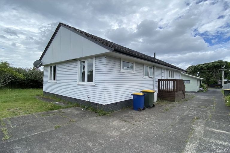Photo of property in 36 Gilliam Street, New Lynn, Auckland, 0600