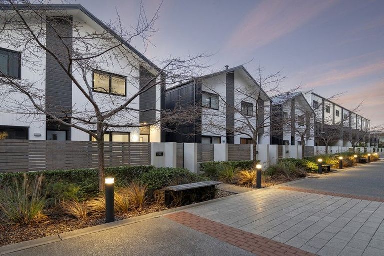 Photo of property in The Terraces, 2/36d Welles Street, Christchurch Central, Christchurch, 8011