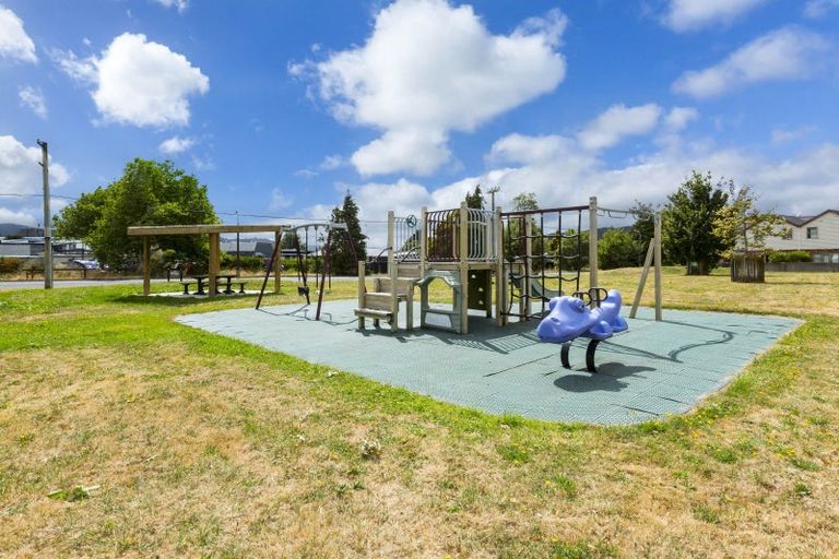 Photo of property in 48 Evergreen Crescent, Trentham, Upper Hutt, 5018