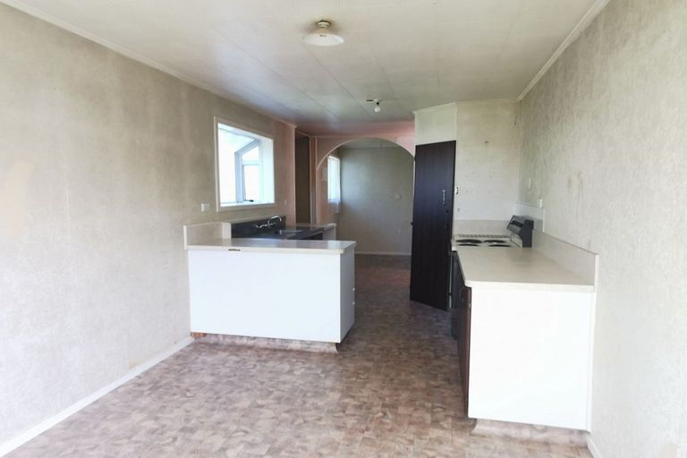 Photo of property in 12 Churchill Avenue, Wairoa, 4108