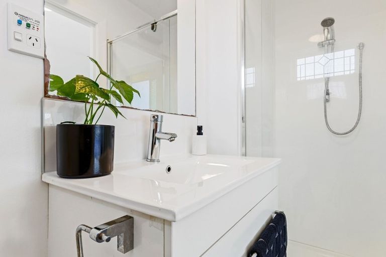 Photo of property in 96 Randolph Street, Woolston, Christchurch, 8062