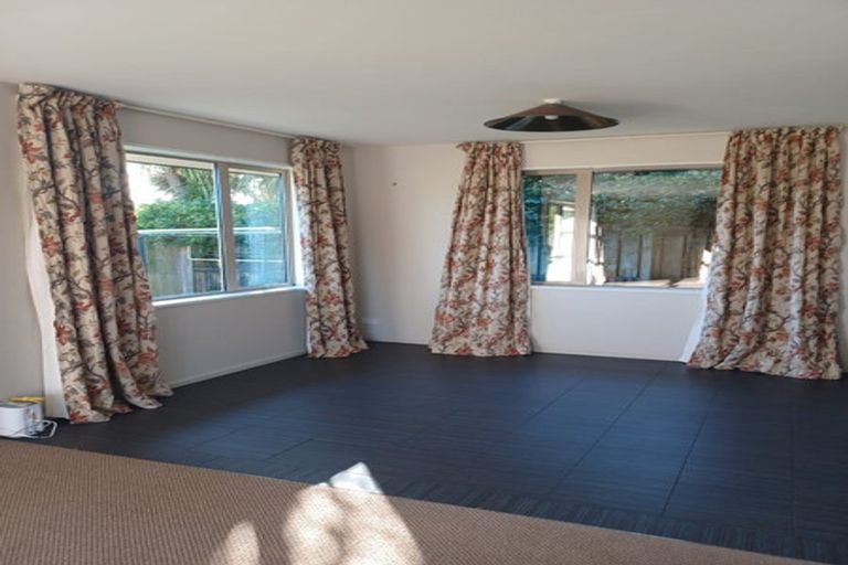 Photo of property in 32 Smarts Drive, Leithfield, 7481