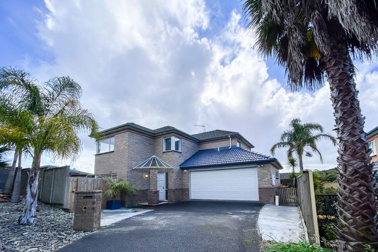 Photo of property in 11 Amherst Place, Albany, Auckland, 0632