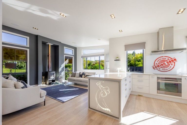 Photo of property in 80 Kent Terrace, Taradale, Napier, 4112