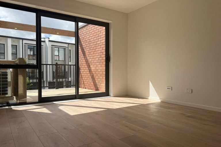 Photo of property in 99 Settlers Avenue, Hobsonville, Auckland, 0618