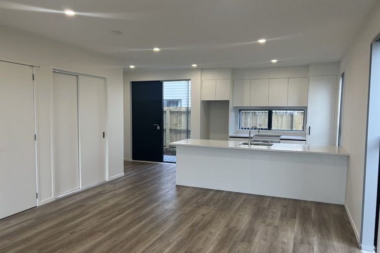 Photo of property in 94d Swanson Road, Henderson, Auckland, 0610