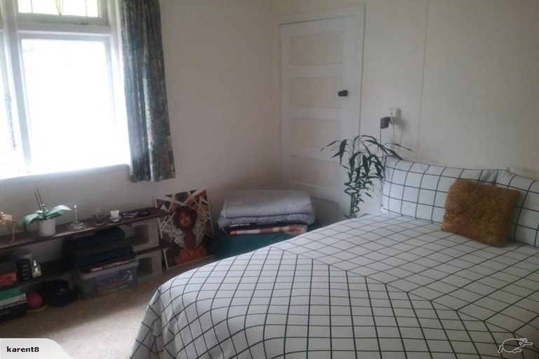 Photo of property in 22 Reef Street, Island Bay, Wellington, 6023