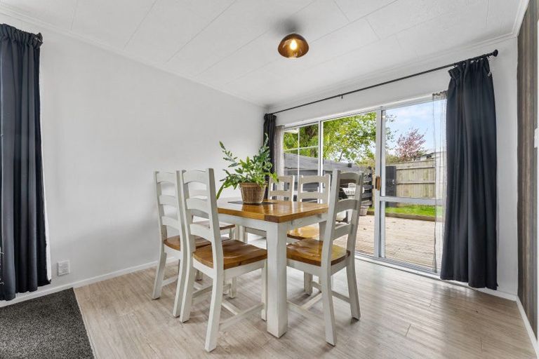 Photo of property in 37 Fraser Drive, Feilding, 4702