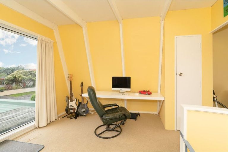 Photo of property in 9a Olive Terrace, Paraparaumu Beach, Paraparaumu, 5032