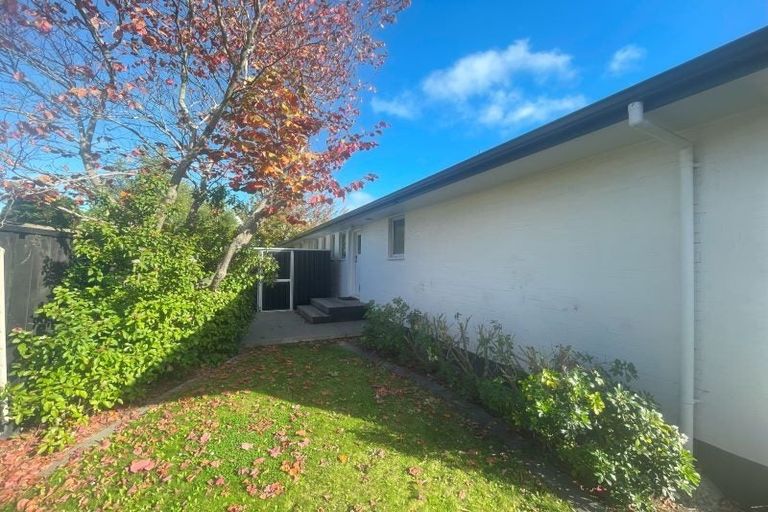 Photo of property in 150 Straven Road, Fendalton, Christchurch, 8014